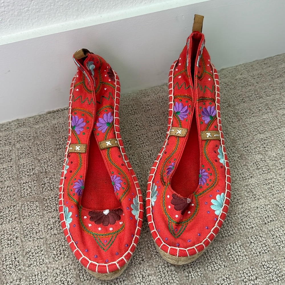 Bc footware embroidered wedges